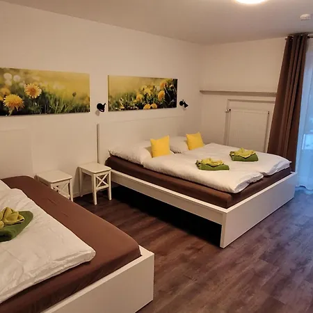 Familienappartement Bayvista Mit Terrasse By Interhome Lam