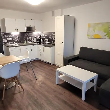 Familienappartement Bayvista Mit Terrasse By Interhome * Lam