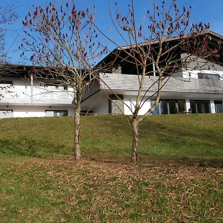Apartamento Familienappartement Bayvista Mit Terrasse By Interhome