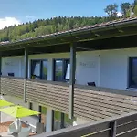 Familienappartement Bayvista Mit Terrasse By Interhome * Lam