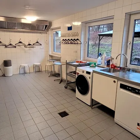 Familienappartement Bayvista Mit Terrasse By Interhome Apartment *